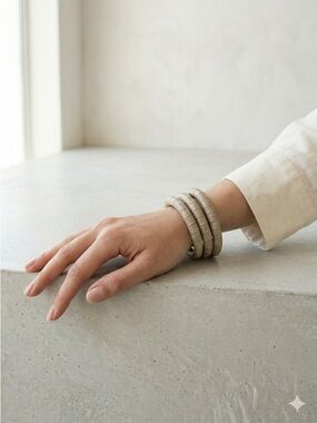 Beige Reptile Embossed Leather 3 Bangle Stackable Set